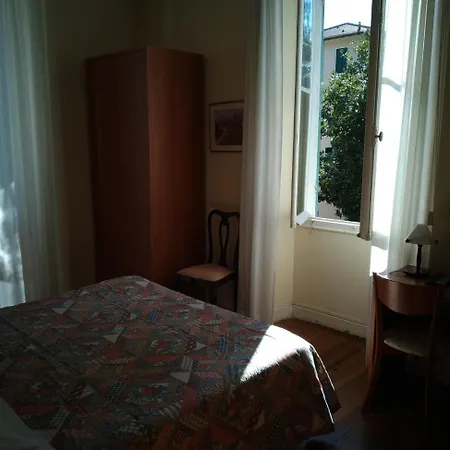 Lucciola 3*
