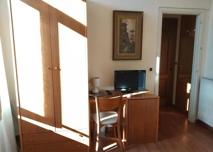 Otel Lucciola