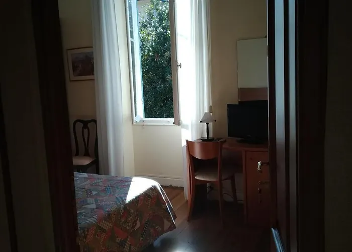 Otel Lucciola