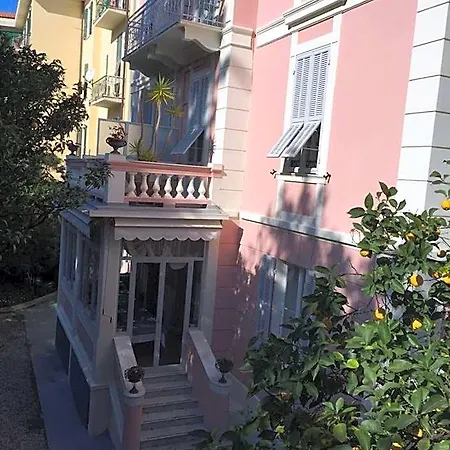 Lucciola Bordighera