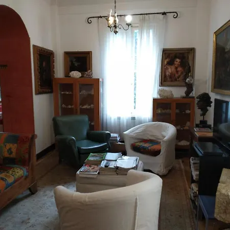 Lucciola Hotel