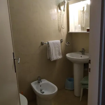 Hotel Lucciola 3*