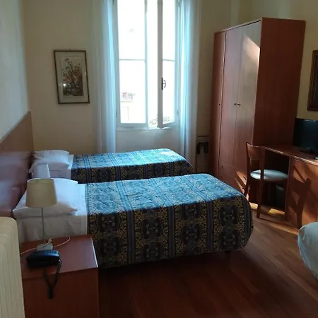 Hotel Lucciola 3*