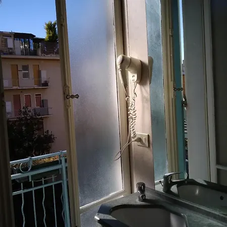 Отель Lucciola 3*