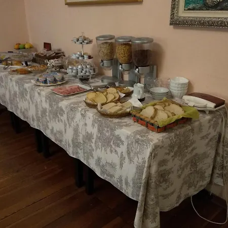 Lucciola Отель 3*